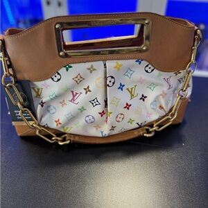 LOUIS VUITTON x Murakami 
Monogram Multicolor Judy MM White